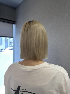ヘアーザラブズラフズ オーガニカ 北九州(HAIR THE LOVES LAUGHS ORGANICA) 切りっぱなしボブ