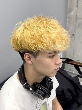 リベル(LIBER) スペインカール/ブリーチ/カラー/メンズカット/八王子