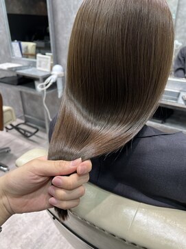 フォンド 津田沼(fond.) 着物/フェミニンロング/似合わせカット/津田沼/韓国/顔周り/艶髪