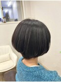 ナチュラルショートボブ
