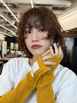 ガーデンヨコハマ(GARDEN YOKOHAMA) くびれショート/暗めカラー/ナチュラルブラウン/モーブピンク