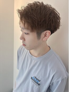 ヘアーアンドラッシュ ジーナ(Hair&Lash Jiina)の写真/髪が伸びてきたときも、スタイリングがしやすいと評判の【質感UPカット★】ON/OFFの切り替えも自由自在！