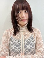 ラミエバイメルト 下北沢(lamie by melt)&nbsp;顔周りレイヤーボブぱっつん前髪ワインレッドカシスピンク暖色