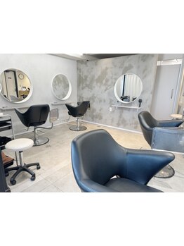 【10月NEW OPEN】《阪急梅田駅徒歩3分》髪質改善やボブ専門店を展開するフランチェスカによる待望の3号店★