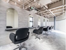 アグ ヘアー ベルス 大谷店(Agu hair BELLUS)