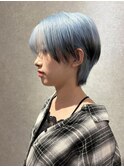 ショート×ペールブルーエンドカラー