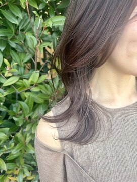 透明感カラー×レイヤーカット