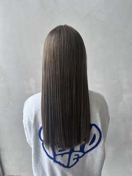 大人気暗髪グレージュカラー