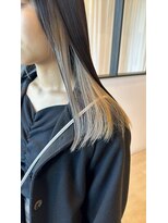 アヴェリー(avely) インナーカラー/デザインカラー/ハイライトカラー/ダブルカラー