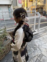 アース 高田馬場店(HAIR&MAKE EARTH)&nbsp;豪華な帯結びと白黒モノトーンで魅せる大人振袖スタイル