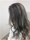 クール系　バレイヤージュ