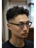 ニューオールド 三軒茶屋(NEW OLD) スキンフェード×カーリーパーマ