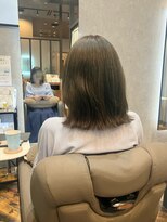 モア ヘアー ラウンジ ハザール 羽沢国大前店(moa hair lounge/ HAZZAR)&nbsp;透明感バツグン、イルミナカラーミディアム