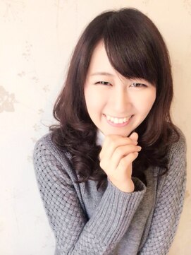 クロ ヘアー(CURRO HAIR) 暗カラー×お手入れ簡単セミロング
