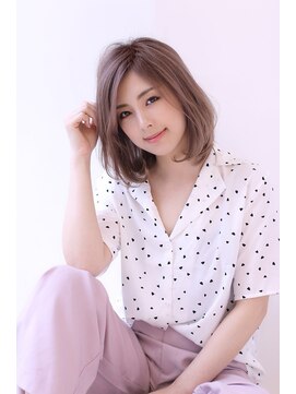 オーロ 宝塚店(ORO) ことりベージュローライト大人かわいい小顔スリークボブ大人ボブ