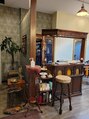 ヘアーデザイン メルシー(Hair design merci)&nbsp;ヨーロッパアンティークのインテリアが、くつろぎの空間を演出☆