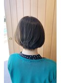 大人可愛いひし形ショート◇マットアッシュグレージュ