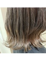 シャンプーボーイ&nbsp;グレージュ×バレイヤージュ