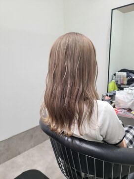 ゴウトゥデイ 岡山店(GO TODAY) ミルクティーカラー!!《小西邦生》