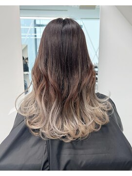 アライブ キチジョウジ(ALIVE Kichijoji) 【ALIVE吉祥寺】ホワイトベージュグラデーションカラー