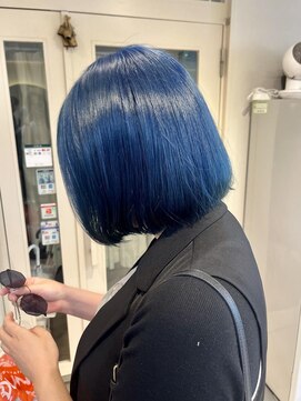 テトラ バイ ネオリーブ 横浜西口店(tetra by neolive) ブリーチ　ケアブリーチ　ブルー　ブルーカラー　横浜