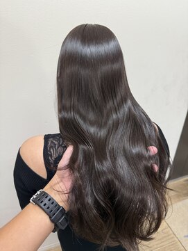 シルク バイ ルカ(SilQ by Luca) ブリーチなしで叶う。透明感と艶がすごい!ラベンダーグレージュ