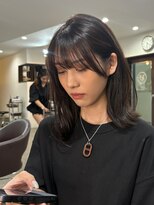 ヴィヴカウンター(VIVE counter) くびれヘア,シースルーバング