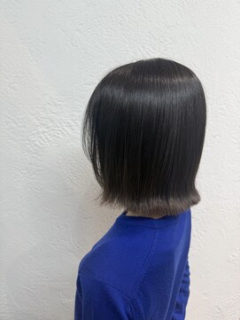 ジジ(GIGI) スモーキーアッシュ