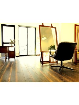 《駐車場あり☆》2席のみのプライベート空間で初めてでもほっと落ち着ける、アットホームなサロン◇