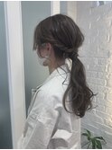 ルーズポニーテール