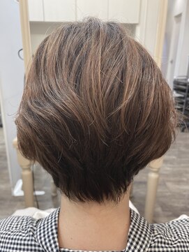 アルターリール(aL ter Rire) 癖毛ショート/中村郁未