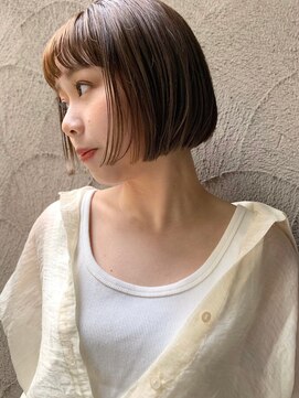 スペシウムバイアンバースデー(spacium by UNBIRTHDAY) ぱっつんボブ/ミニボブ