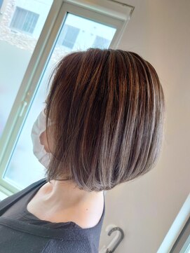 ビークールナナジョウ(Be-COOL 7-jo) ☆白髪染めでも明るく☆皿が染めMIXグレージュ