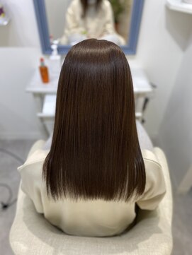 リック(lic) 【吉祥寺lic/近藤】ブリーチ毛で癖毛。収まり良く艶髪に