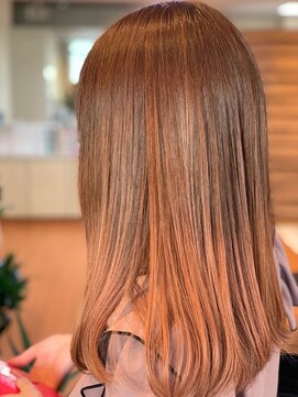 アークスヘアー 大人可愛いブリーチなしミルクティーベージュハイライトピンク