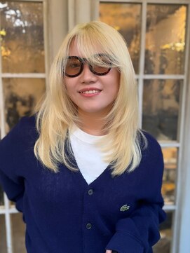 アデ オモテサンドウ(ade omotesando) 抜きっぱなしヘア×ざくざくレイヤー