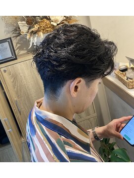 ミリィ 四日市(mily) フェザーパーマ