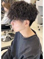 アイズ ヘアー メイク(I's hair make) 強さ60% シャドウパーマ