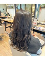 ジュイール(jouir)&nbsp;三鷹白髪ぼかしハイライトショートボブウルフショートカット韓国