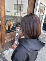 ヘアードレスビュー(hair dress V.I.E.W) あご下前下がりボブ