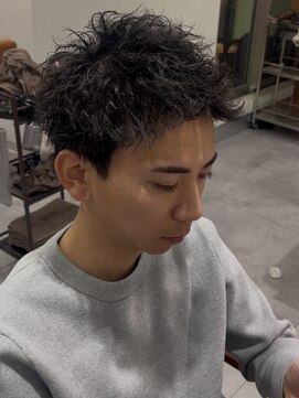 ボンドストーリー 那覇おもろまち店(Bond Story) スパイキーパーマ