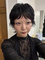 ナループロアツム(Nalu pu loa Tsum)&nbsp;ショートウルフパーマウルフカットウルフレイヤーマレットヘア