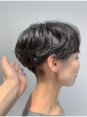 マッシュショート、ベリーショート、ゆるいパーマ
