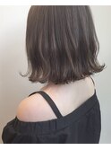 外ハネエアリーボブ