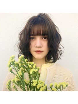 クーエフー(coo et fuu) 20代30代大人ブラウンボブ小顔シースルーバングナチュラル近藤