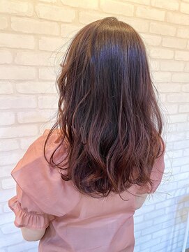 イソラブル(ISOLA-blu) 20代30代大人可愛い♪透明感柔らかセミディ×ヌーディピンク