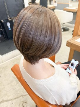 ユッカ エルア 武庫之荘南口(YUCCA elua) オススメショートボブ