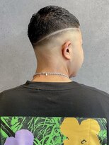 フジヤマバーバーショップ アジト(FUJIYAMA BARBER SHOP ajito)&nbsp;フェードクロップ刈り上げ七三【田中美旺】b701