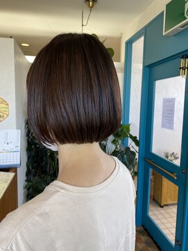 ルーツマーチン(ROOTSmartin) アイロンなしでもできるボブ