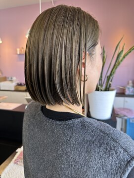 アヴァンス 北花田店(AVANCE) ＊ぱつっとボブ/ストレート/ロアオイル